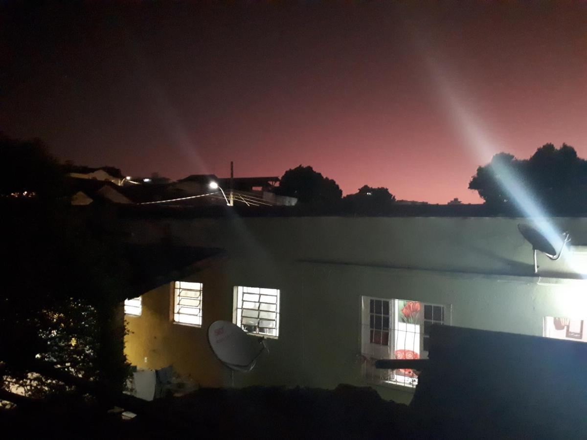 Hospedagem jabuticaba Belo Horizonte Bagian luar foto
